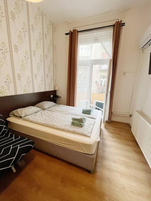 1#Parliament Sunflower Apartments Room Budapest Exterior foto