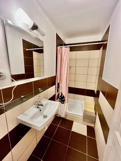 1#Parliament Sunflower Apartments Room Budapest Exterior foto